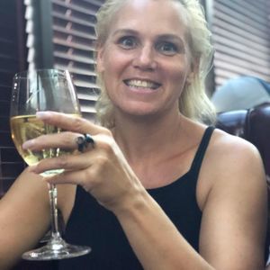 Meet your Posher, Anne-marie